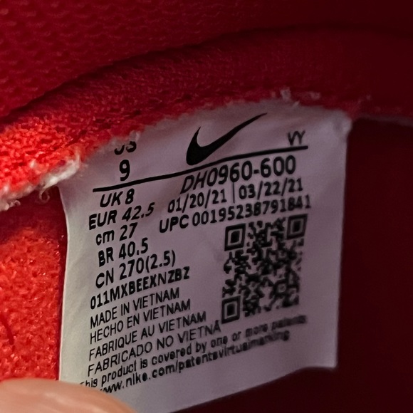 NIKE DUNK HIGH SE FIRST USE Size 9 - Picture 16 of 16